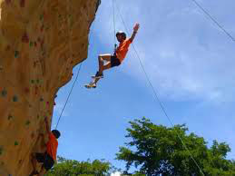 Rock Sports Mundakotukkurukku professional climbing near Delhi